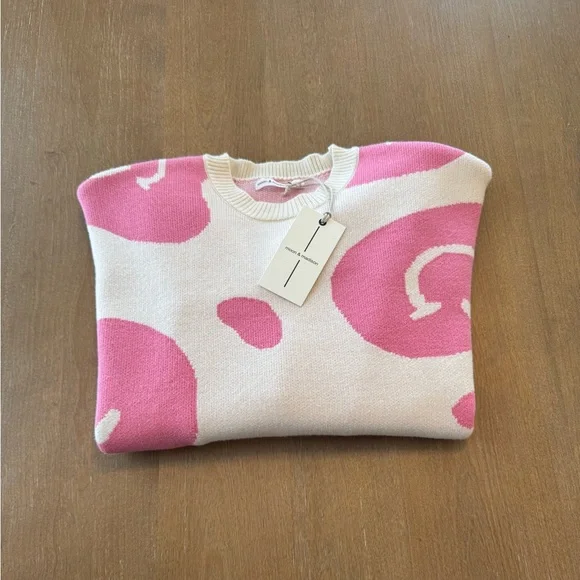 Women’s Moon & Madison Smiley Face Sweater Oversized - Picture 5 of 6